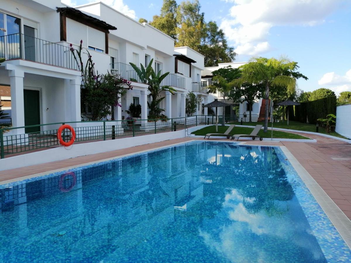 Thegood Brillante Piscina Y Parking Incluido Cordoba Exterior photo